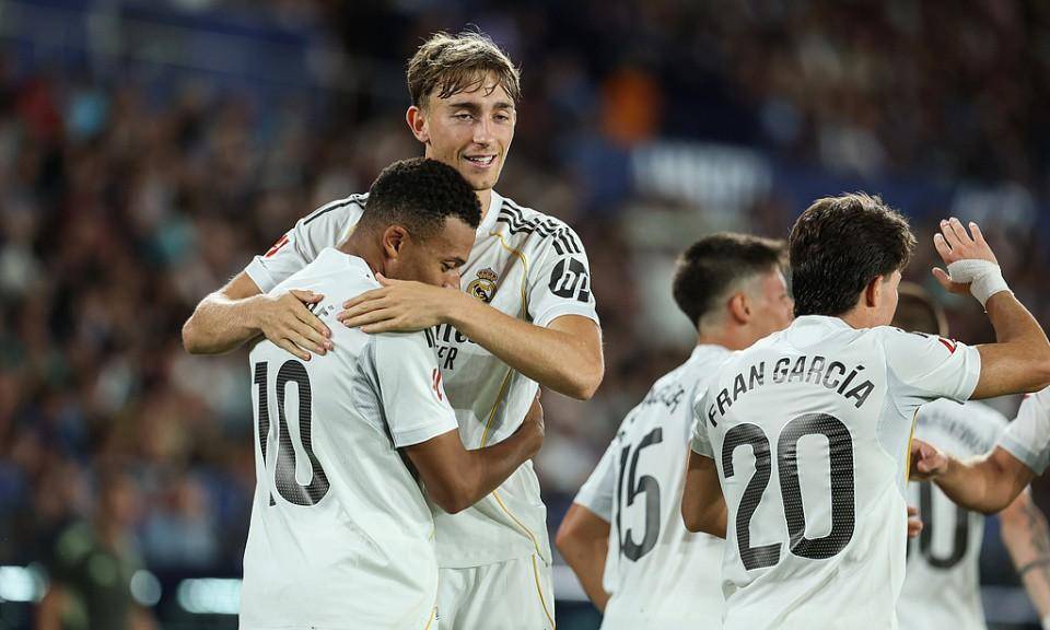 on, cn, 志性人物