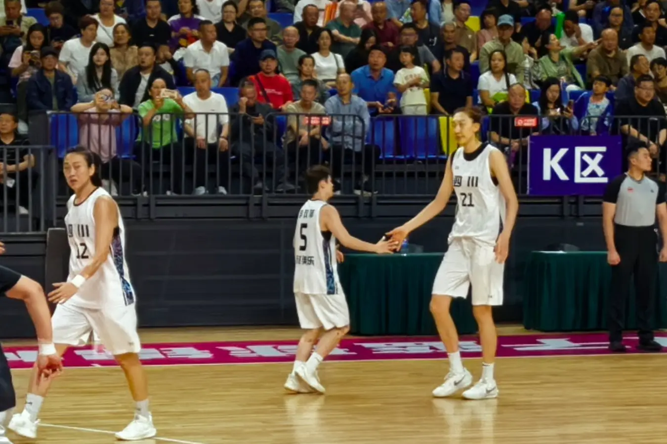 entit, img, 补的身份出 entit, img, 补的身份出