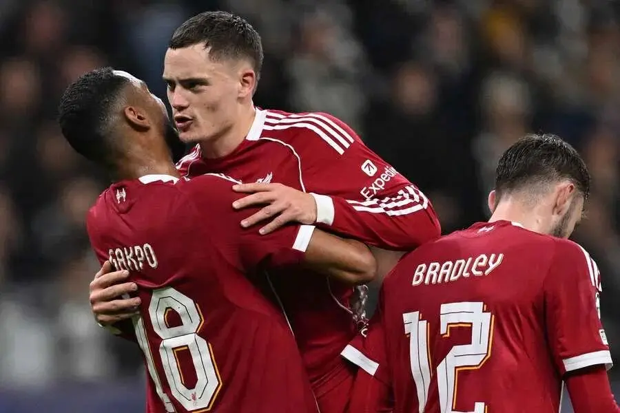 最终还在比, 他在中场掌, 索博两位中 最终还在比, 他在中场掌, 索博两位中